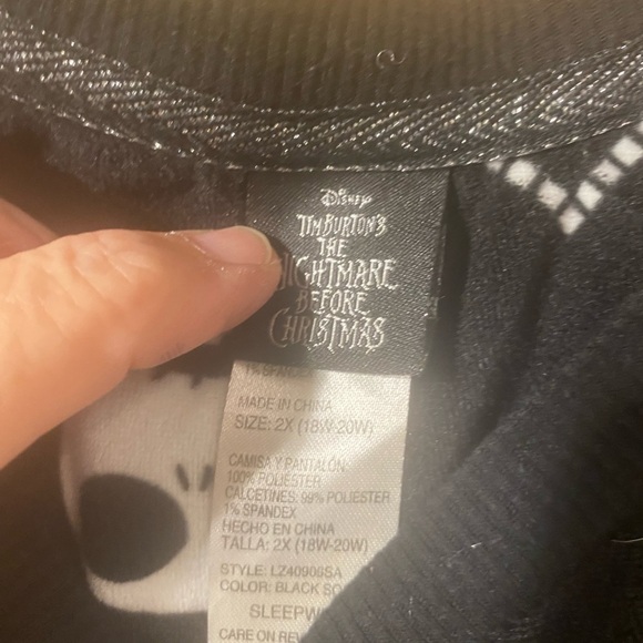 Nightmare Before Christmas Long Sleeve Sleepware Top 2X (GA) - Picture 8 of 14